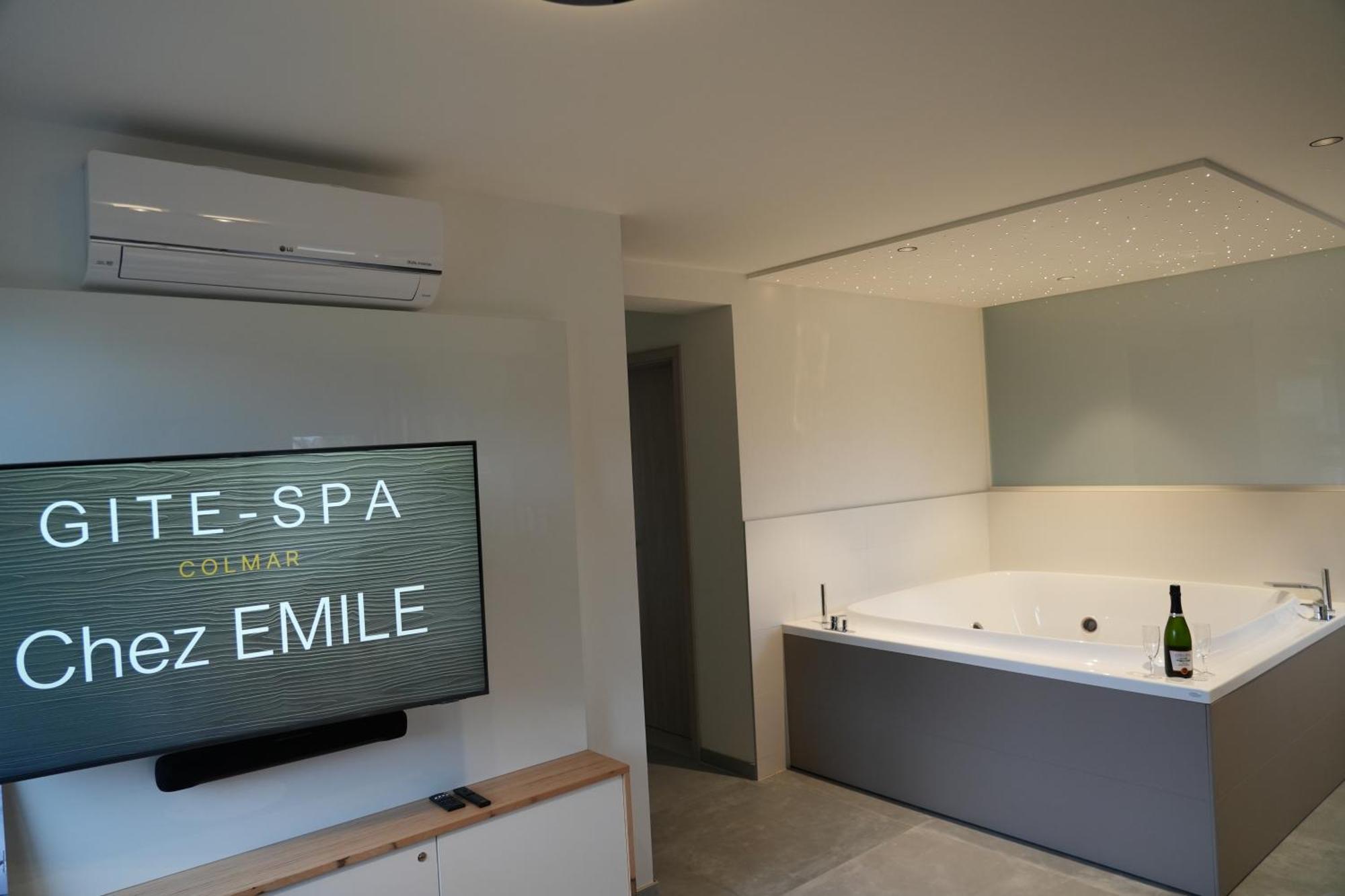 Gite Spa L'Atelier Emile - Spa Privatif - 5 Min Colmar Sainte-Croix-en-Plaine Екстериор снимка