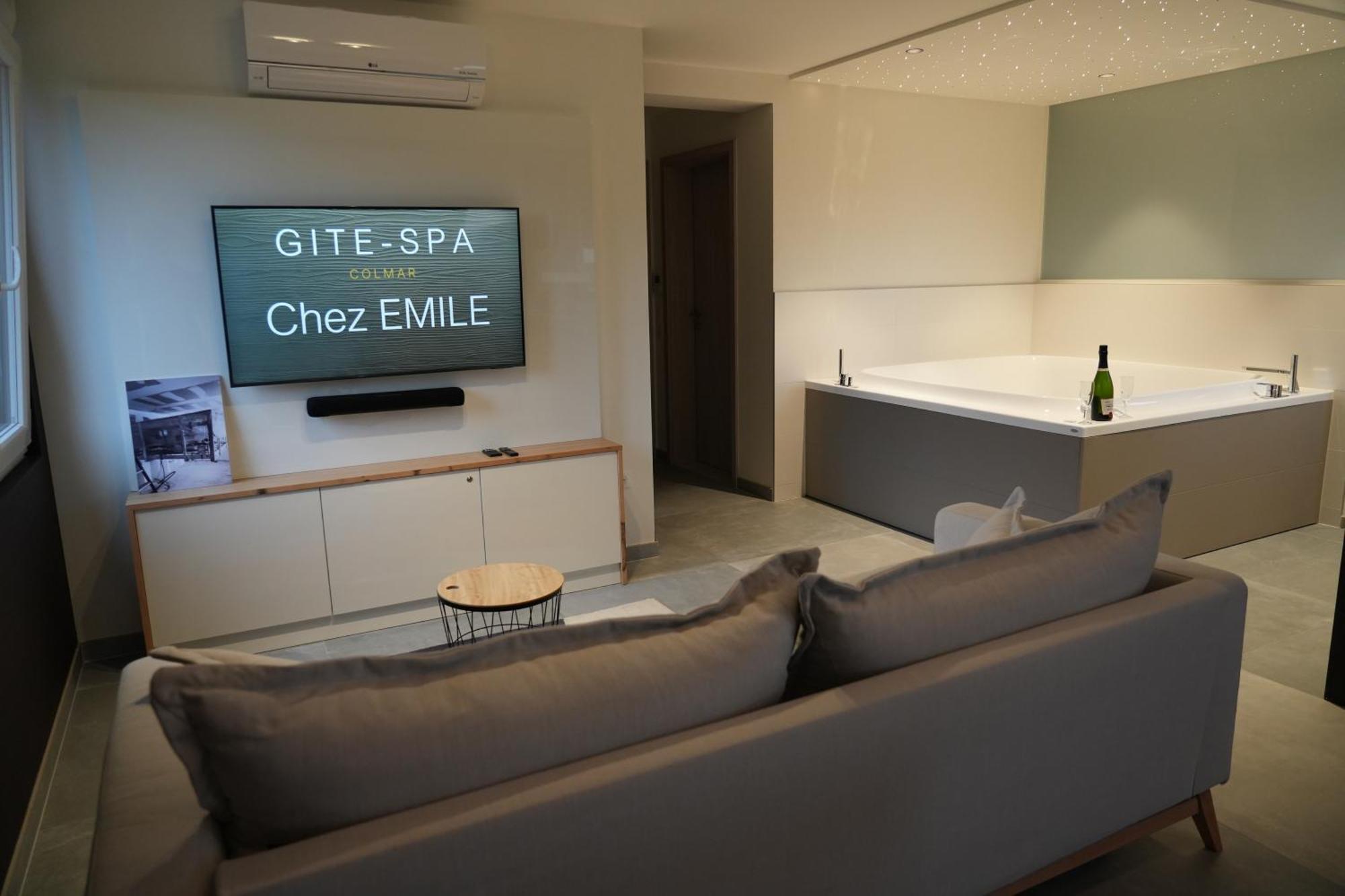 Gite Spa L'Atelier Emile - Spa Privatif - 5 Min Colmar Sainte-Croix-en-Plaine Стая снимка